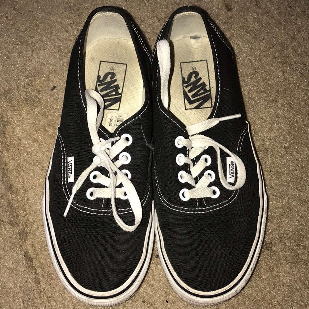 Authentic Vans Size 5.0 Men’s/ 6.5 Women’s